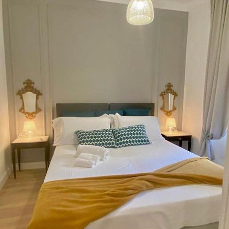Happy Family Apartments Lavagna Генуа Екстериор снимка