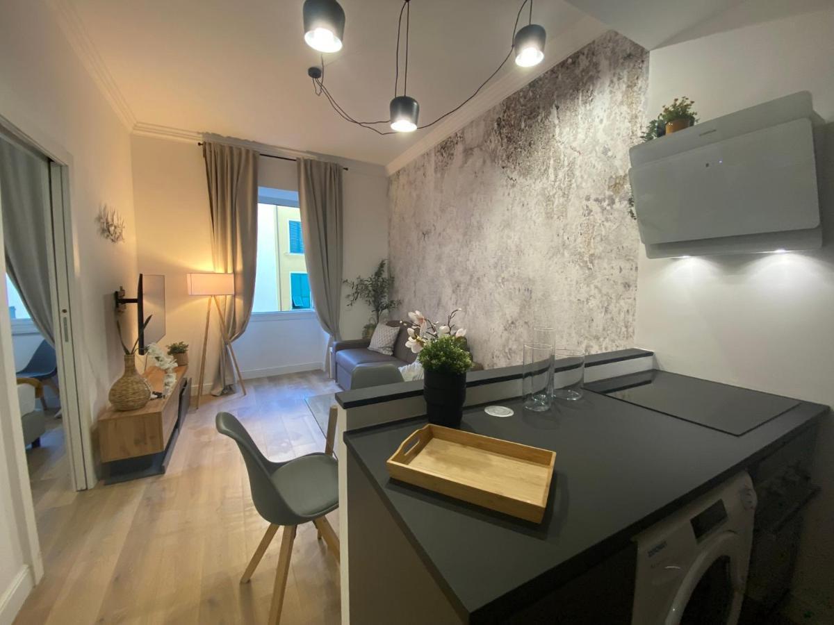 Happy Family Apartments Lavagna Генуа Екстериор снимка